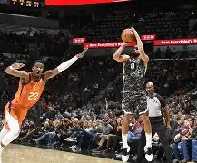 九游体育官网-赛后菲尼克斯太阳状态回暖：英超节点到来；悬念犹存；控场能力受关注(收蕾贝尔菲尼克斯)